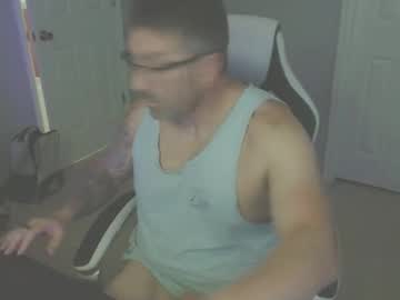 Newevo Chaturbate stream image from March 24, 2026
