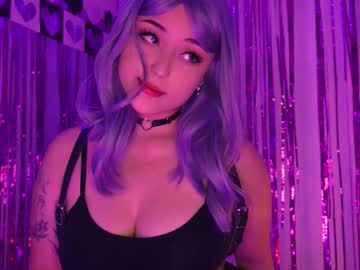 Gloomydoll Chaturbate stream image from March 24, 2026