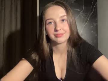 Charlottexgold Chaturbate stream image from March 24, 2026