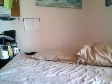 Lacrioxcum18 Chaturbate stream image from March 24, 2026