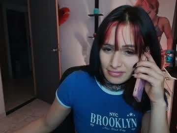 Tinnadawson Chaturbate stream image from March 25, 2026