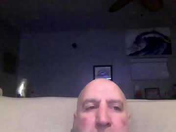 Icumming Chaturbate stream image from March 25, 2026