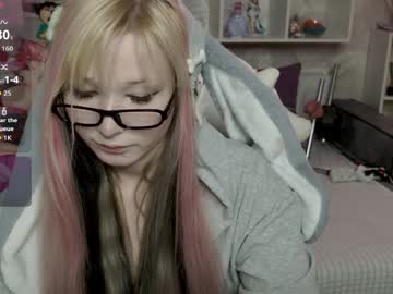 Meowkakitty Chaturbate stream image from March 25, 2026