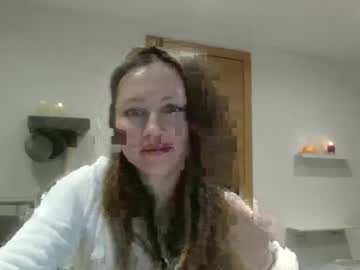 Savionna Chaturbate stream image from March 25, 2026