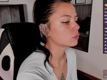 Kikii_1 Chaturbate stream image from March 25, 2026