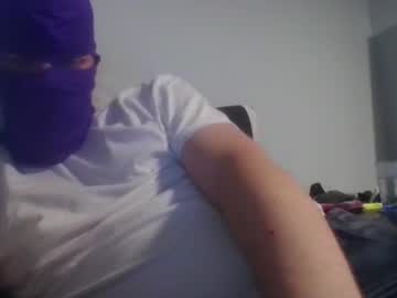 Bennybueno Chaturbate stream image from March 25, 2026