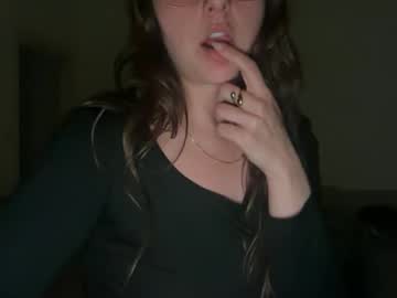 Helenaheaven Chaturbate stream image from March 25, 2026