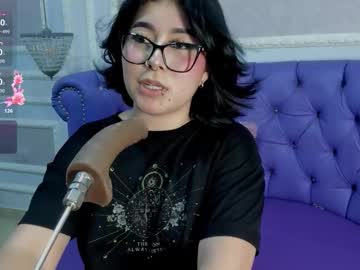 Liily_Hot Chaturbate stream image from March 25, 2026