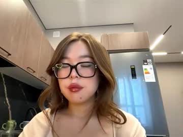 Nenitawichern Chaturbate stream image from March 25, 2026