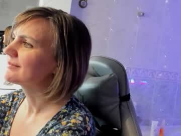 Bettygibsonn Chaturbate stream image from March 25, 2026