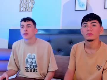 Duolust Chaturbate stream image from March 25, 2026