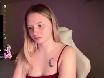 Deonnagarn Chaturbate stream image from March 25, 2026