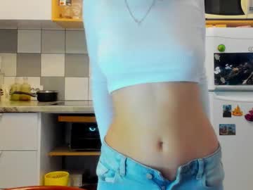 Ellycrystal Chaturbate stream image from March 25, 2026