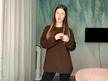 Loisecromack Chaturbate stream image from March 25, 2026