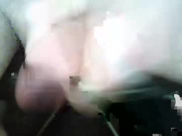 Slimsmiler Chaturbate stream image from March 25, 2026