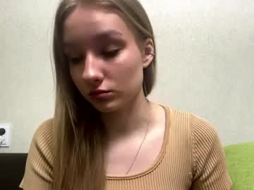 Albinaallgood Chaturbate stream image from March 25, 2026
