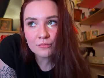 Auriktrix Chaturbate stream image from March 25, 2026