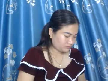 Julybeo Chaturbate stream image from March 25, 2026
