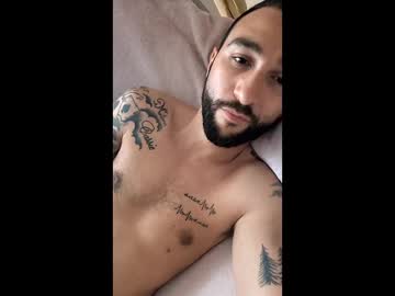 Micka695 Chaturbate stream image from March 25, 2026