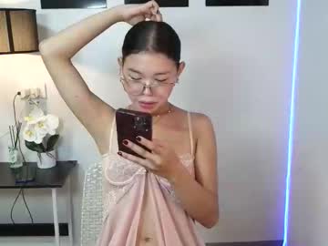 Urriaxx Chaturbate stream image from March 25, 2026