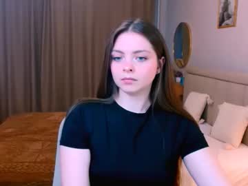Beautyfrominside Chaturbate stream image from March 25, 2026