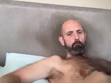 Izzysboytoy1 Chaturbate stream image from March 25, 2026
