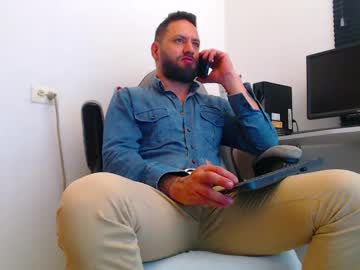 Esteban7984068 Chaturbate stream image from March 25, 2026