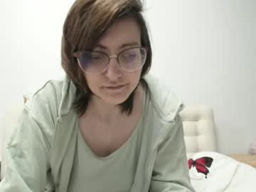 Sarraboots Chaturbate stream image from March 25, 2026