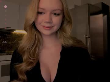 Jiaalisaa Chaturbate stream image from March 25, 2026
