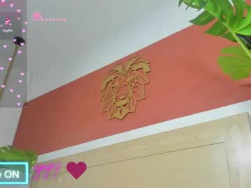 Naiara30_ Chaturbate stream image from March 25, 2026