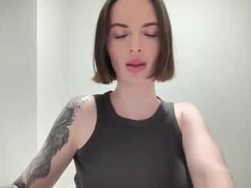 1dove Chaturbate stream image from March 25, 2026