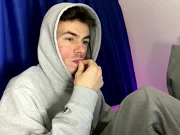 Yayay333 Chaturbate stream image from March 25, 2026