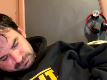 Thenewfiechris Chaturbate stream image from March 25, 2026