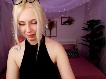 Cateyepro Chaturbate stream image from March 26, 2026