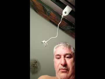 Kustobcn Chaturbate stream image from March 26, 2026