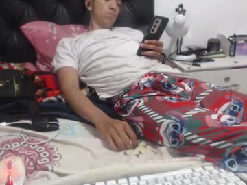 Danivoyeur21 Chaturbate stream image from March 26, 2026