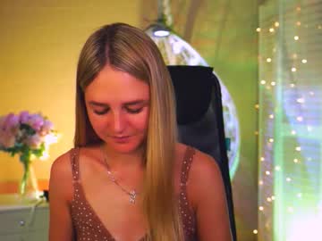 Deboralarson Chaturbate stream image from March 26, 2026