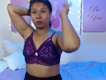 Tifanyluxe Chaturbate stream image from March 26, 2026