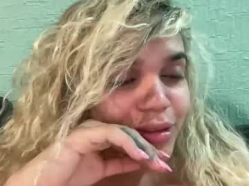 Brithneysquirt Chaturbate stream image from March 26, 2026