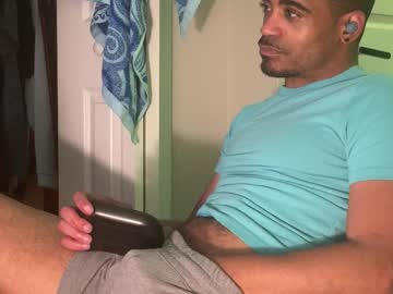 Derontae Chaturbate stream image from March 26, 2026