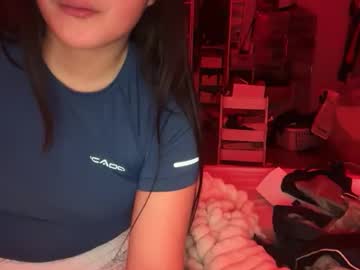 Lindalove114 Chaturbate stream image from March 26, 2026