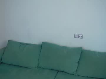 Azaleeworlow Chaturbate stream image from March 26, 2026
