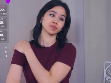 Claragrosshans Chaturbate stream image from March 26, 2026