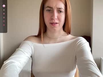 Hot_Lliinns Chaturbate stream image from March 26, 2026