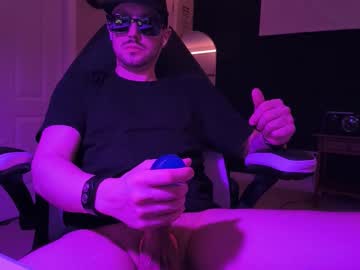 Sirdaddymcqween Chaturbate stream image from March 26, 2026