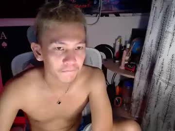 Ralfhuge24 Chaturbate stream image from March 26, 2026