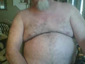 Silverdadbody Chaturbate stream image from March 26, 2026