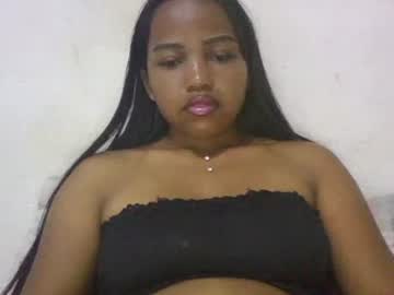 Evamalala Chaturbate stream image from March 26, 2026