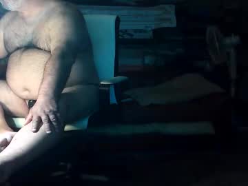 Beers19 Chaturbate stream image from March 26, 2026