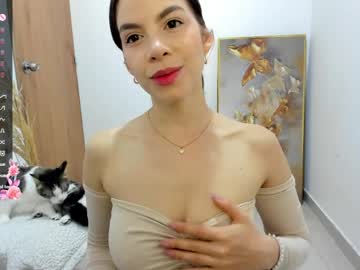Jessye_Golden Chaturbate stream image from March 26, 2026
